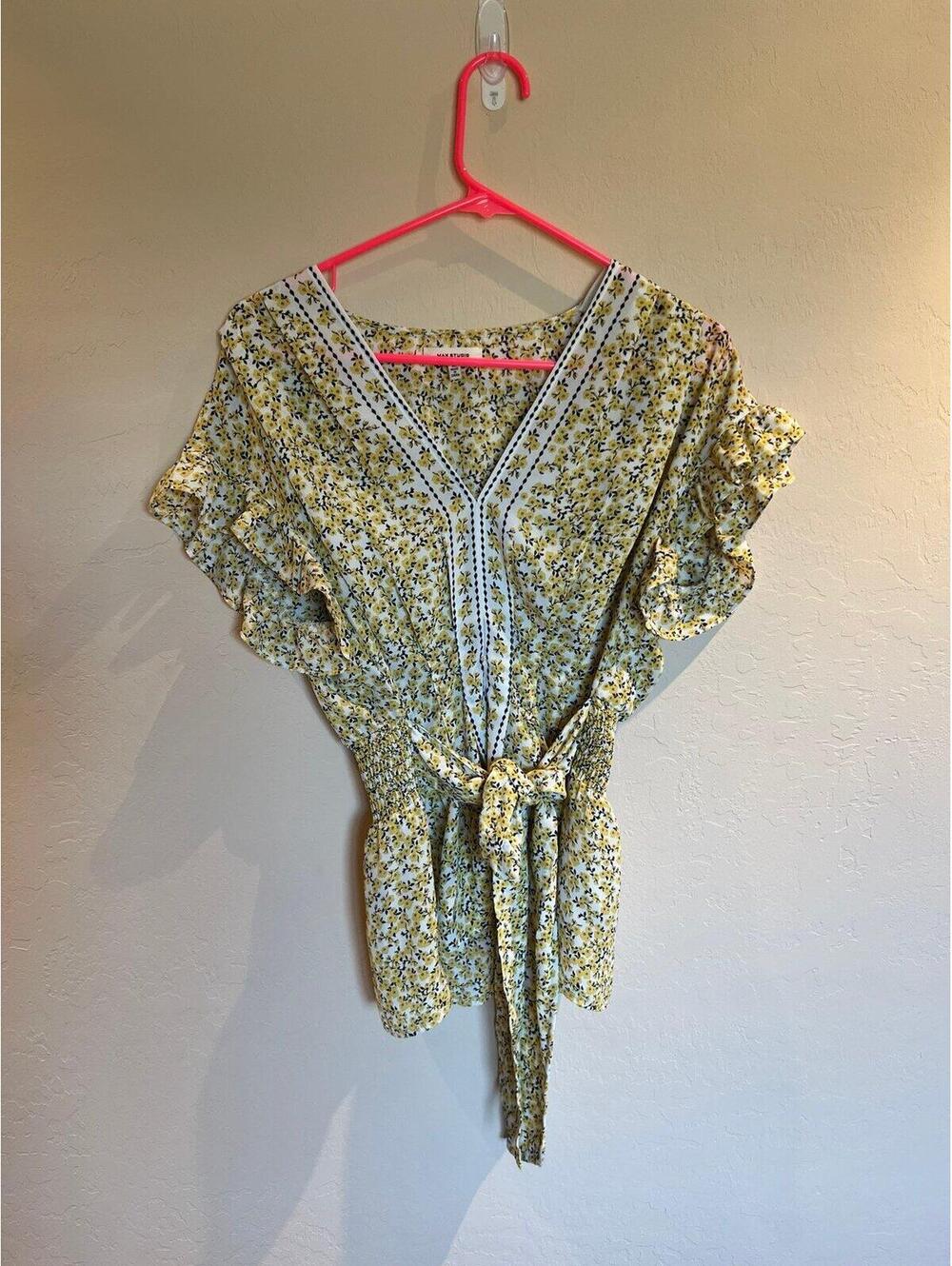 womens v-neck ruffle blouse